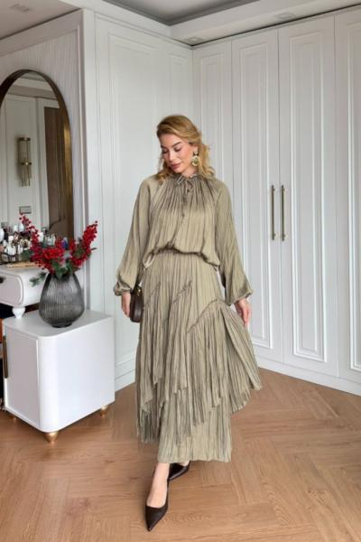 Zeynep  Etekli Takım  Haki