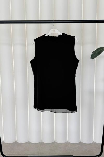 Azra İçlik Siyah  Siyah