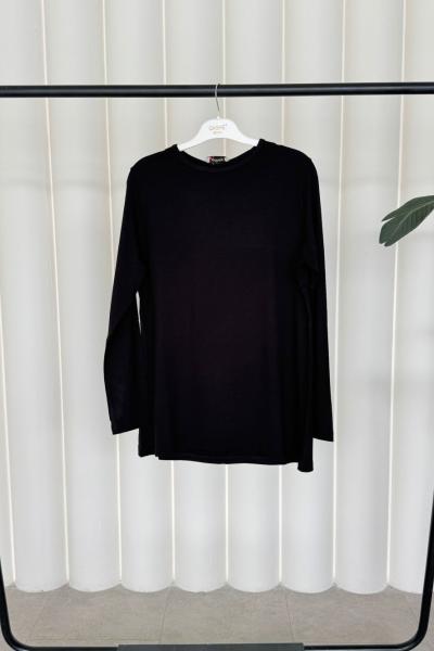 Didem İçlik Siyah  Siyah