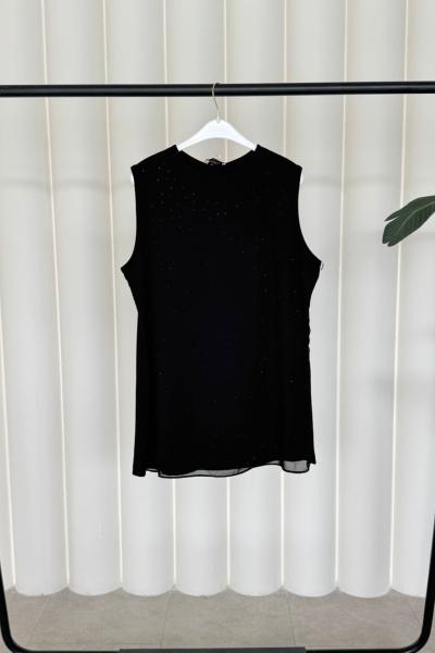 Görkem İçlik Siyah  Siyah