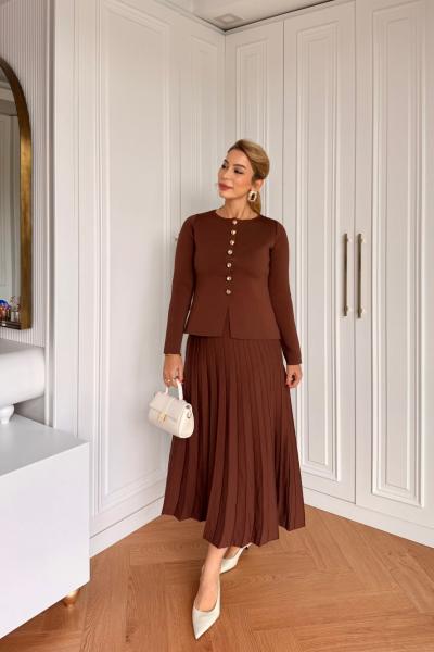 Huri Çelik Örme Etekli Takım Kahverengi