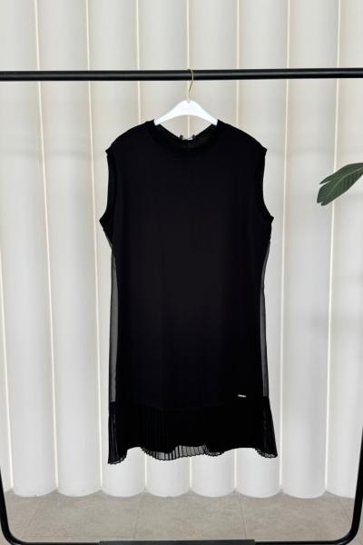 Mürvet İçlik Siyah Siyah