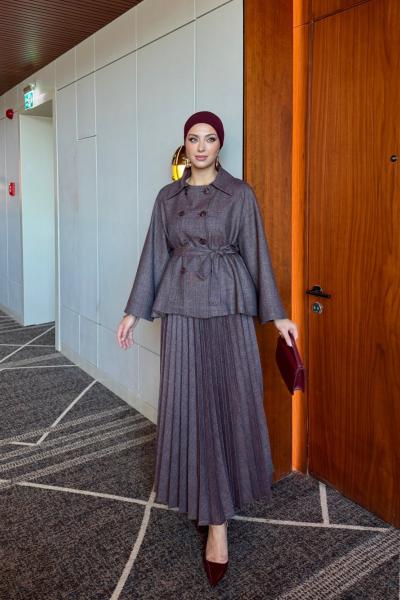 Zübeyde Mürdüm Etekli Takım  Mürdüm