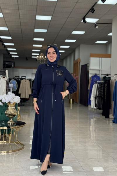 Nüha Ferace-Lacivert Lacivert