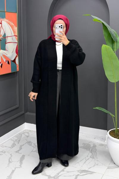 Beril Uzun Hırka - Siyah Siyah