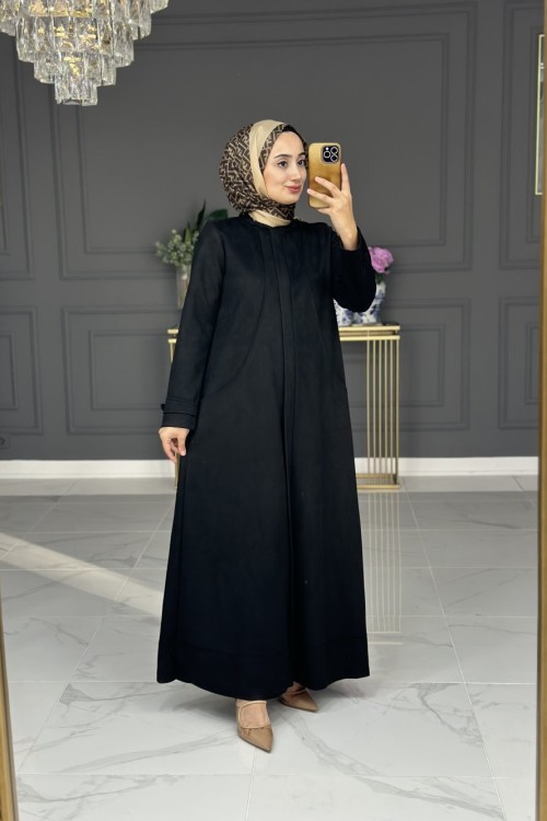 Nafiye Ferace- Siyah Siyah