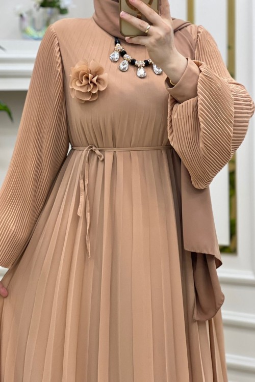 Mina Elbisem Camel